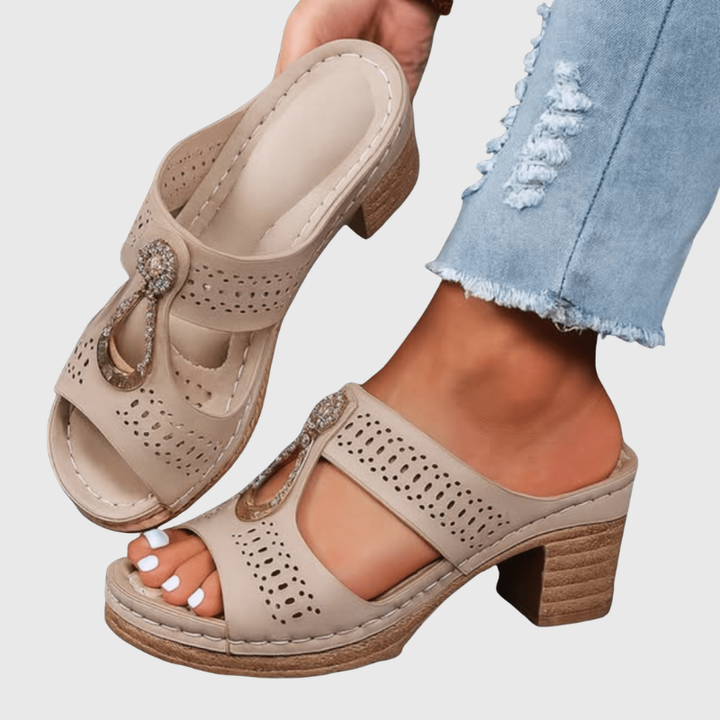 Mauren | Chic and Comfortable Supportive Sandals