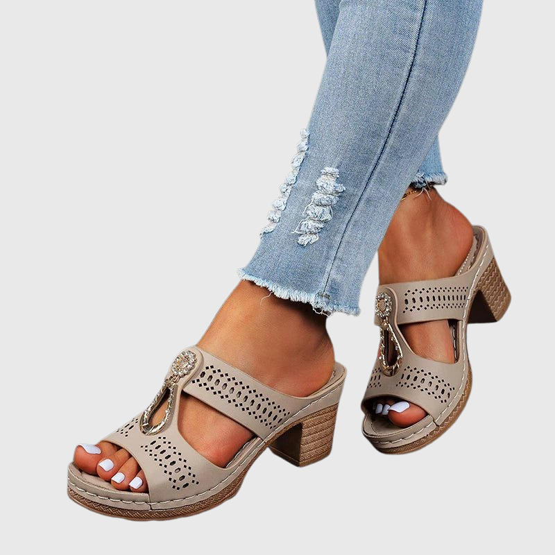 Mauren | Chic and Comfortable Supportive Sandals