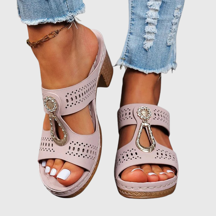 Mauren | Chic and Comfortable Supportive Sandals