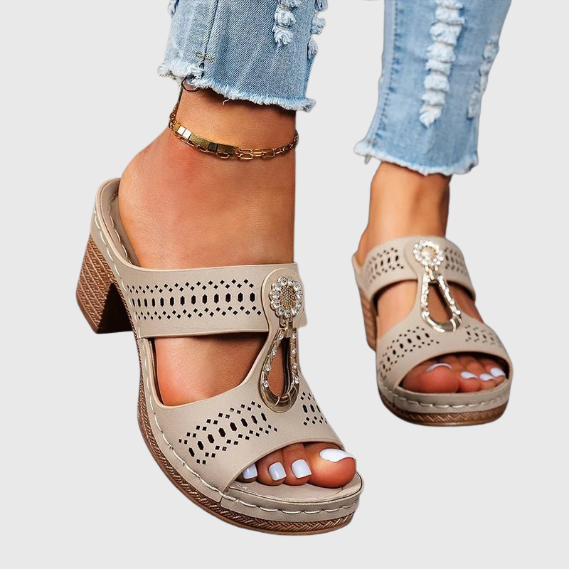 Mauren | Chic and Comfortable Supportive Sandals
