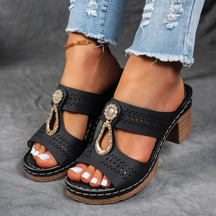 Mauren | Chic and Comfortable Supportive Sandals
