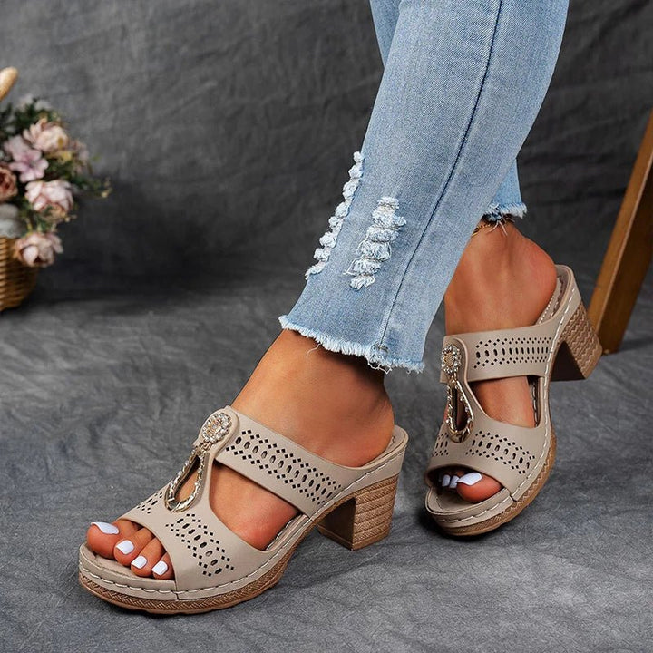 Mauren | Chic and Comfortable Supportive Sandals